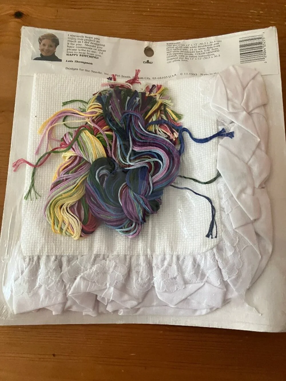 VTG Needle, Inc. Heirloom Treasure 5275 Bouquet Pillow Made in USA Size 12x12
